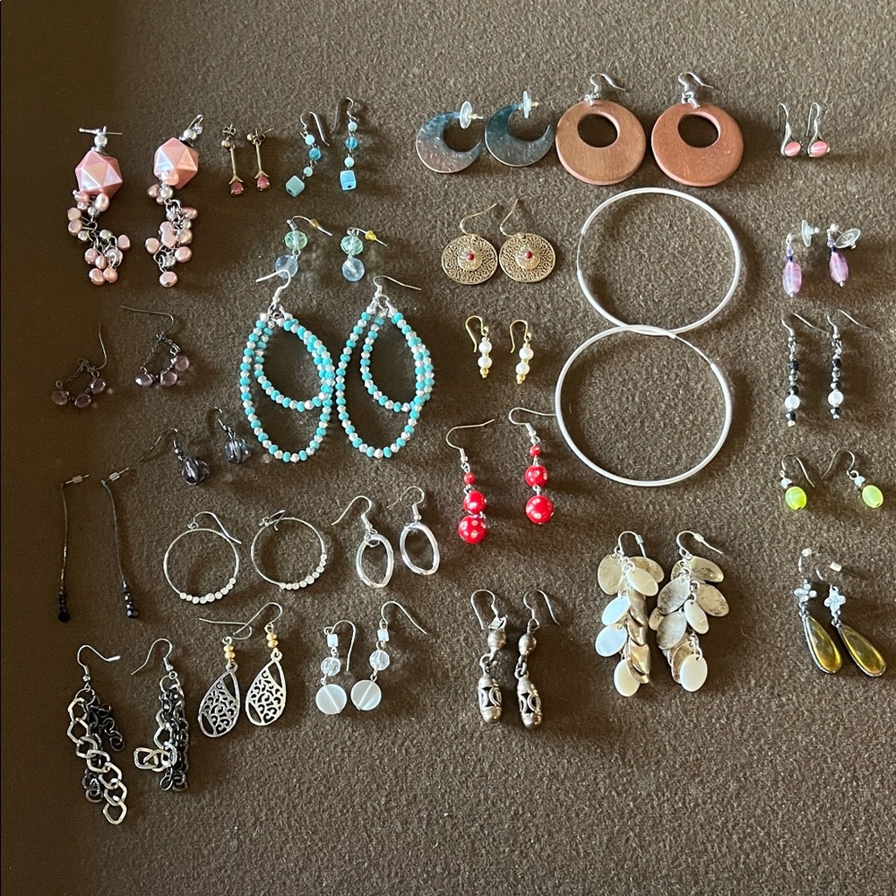 Chic Multicolor Earring Collection